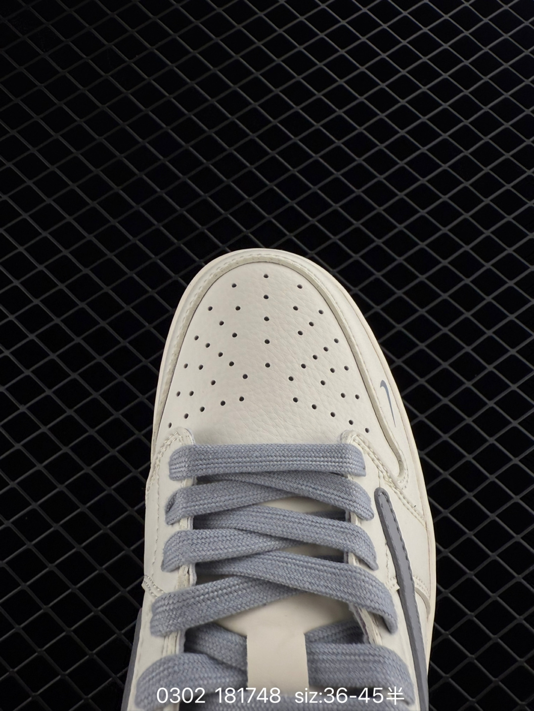 Travis Scott x Air Jordan 1 ” Reverse Mocha “